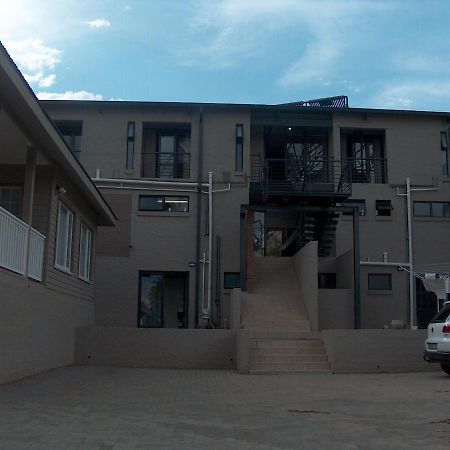 The Courtyard Guest House Clarens Exterior photo