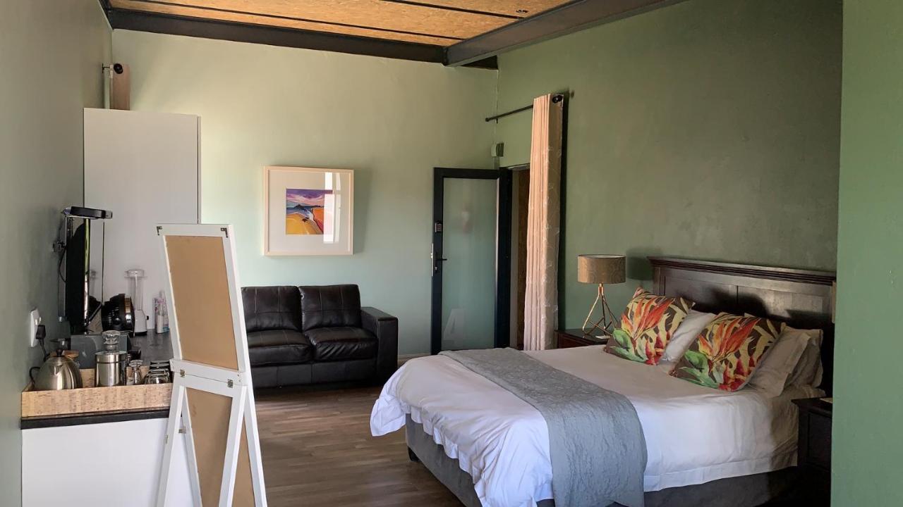 The Courtyard Guest House Clarens Exterior photo