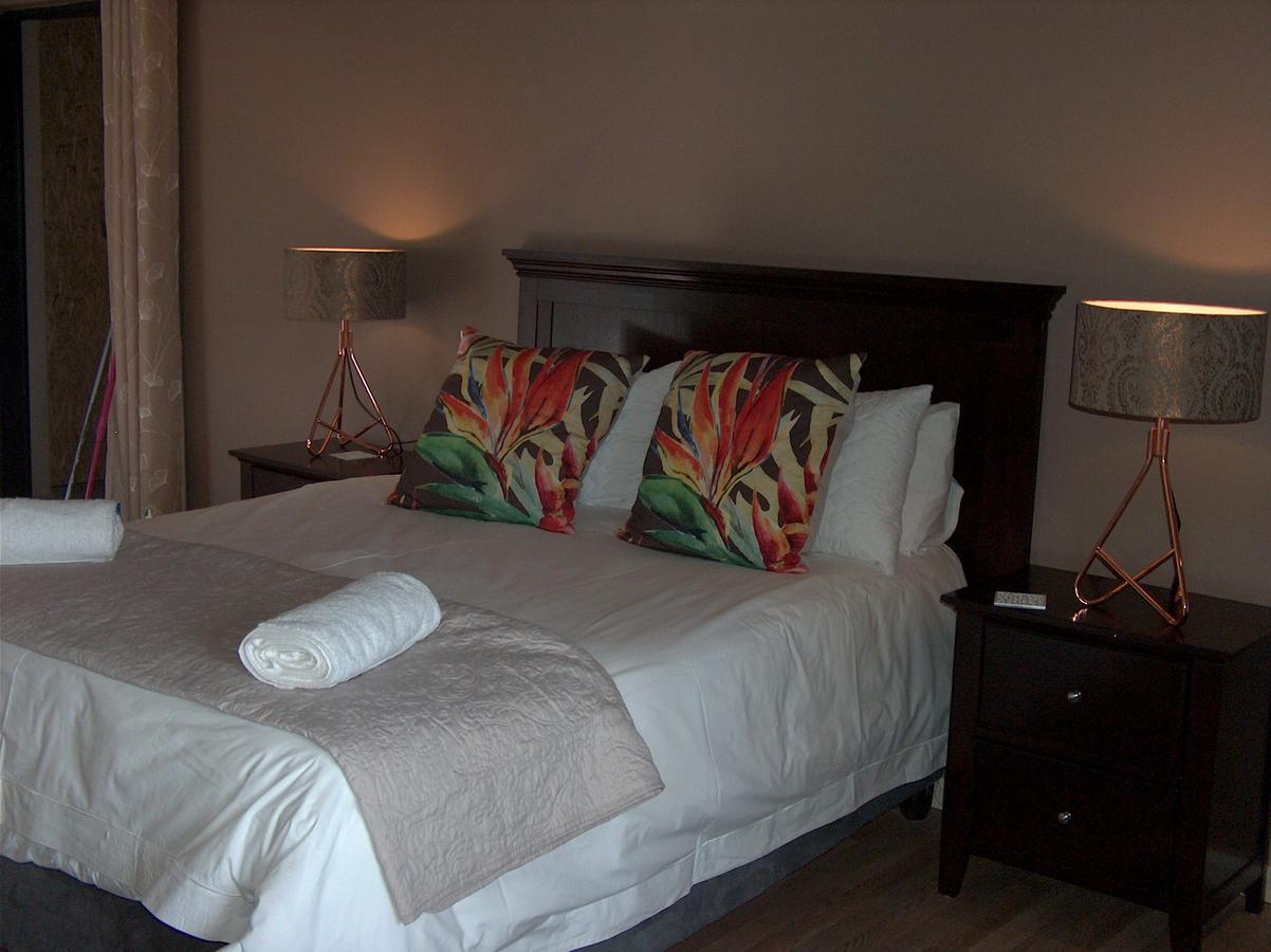 The Courtyard Guest House Clarens Exterior photo